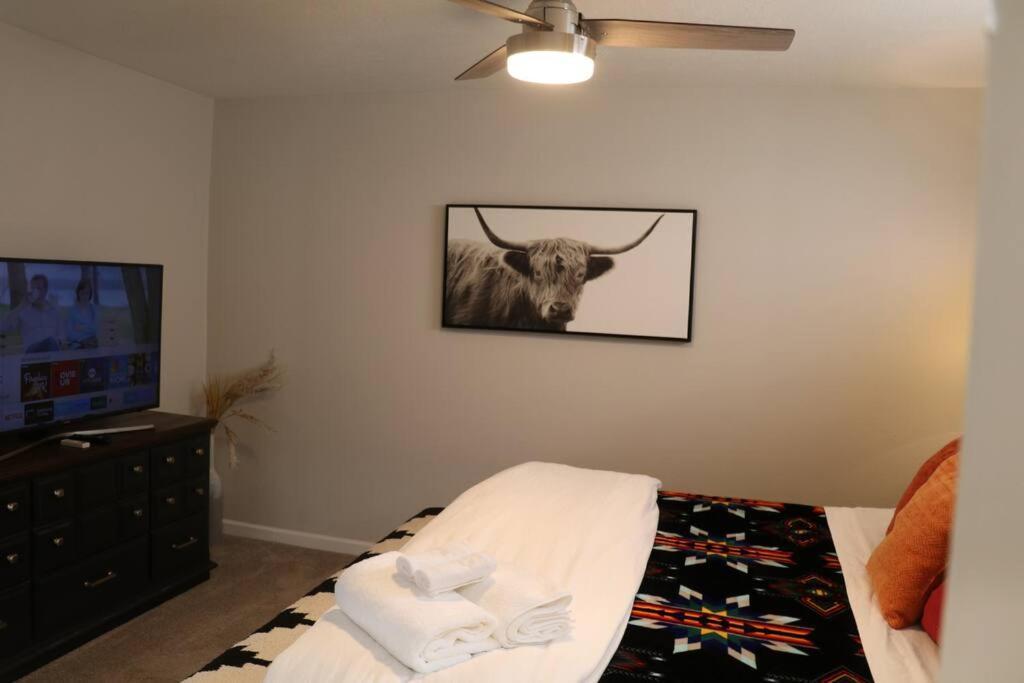 Сasa de vacaciones Cowboy Den-hot Tub-game Room-pet Friendly-no Pet Fees! *