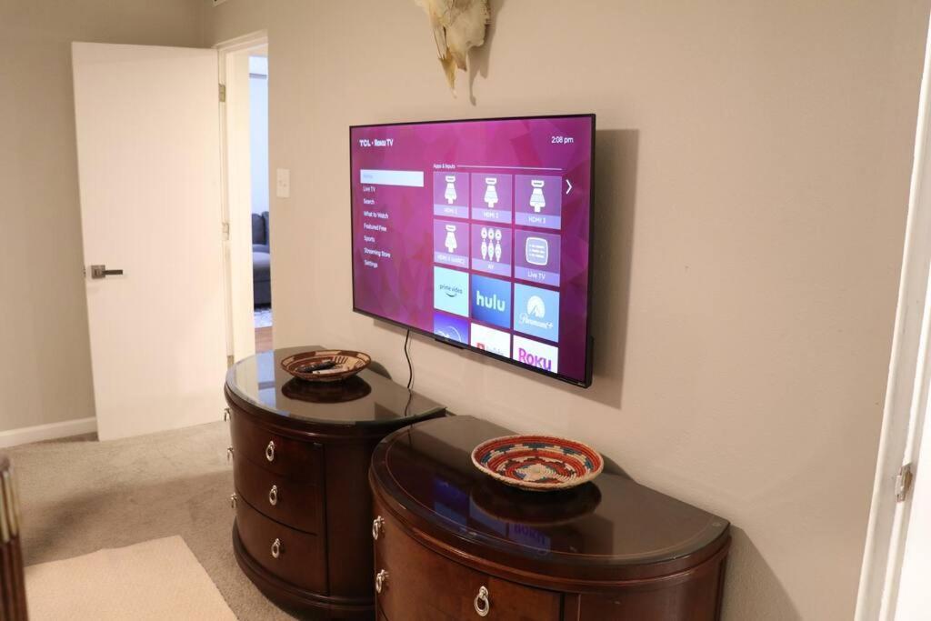 Cowboy Den-hot Tub-game Room-pet Friendly-no Pet Fees! Сasa de vacaciones Albuquerque