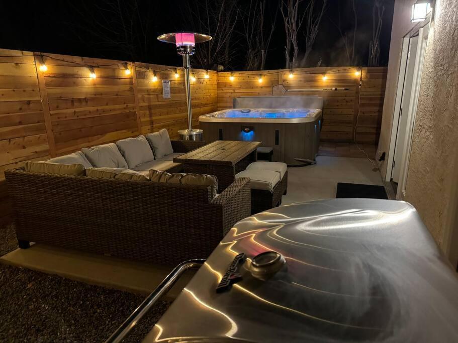Cowboy Den-hot Tub-game Room-pet Friendly-no Pet Fees! Casa vacanze